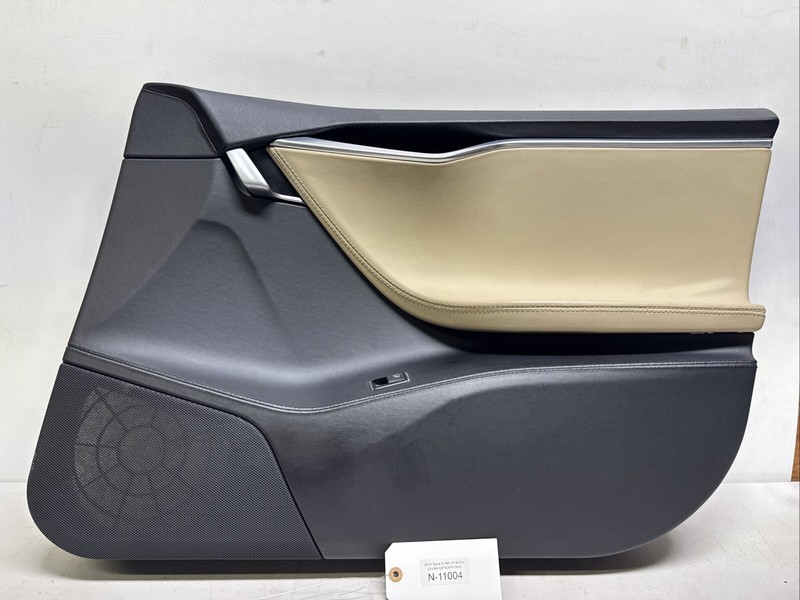 12-20 TESLA MODEL S FRONT RIGHT PASSENGER SIDE DOOR PANEL TAN OEM N-11004 C1