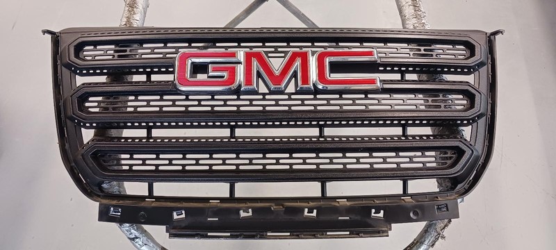 16-'17 GMC TERRAIN SLE Grille OEM Grade A!