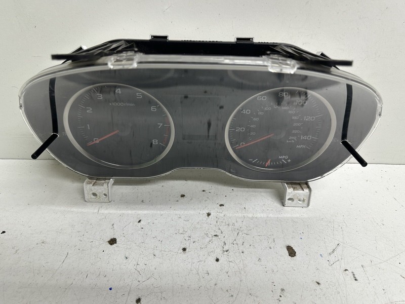 2016-2017 Subaru Crosstrex M/T Cluster Speedometer tach gauges instrument panel