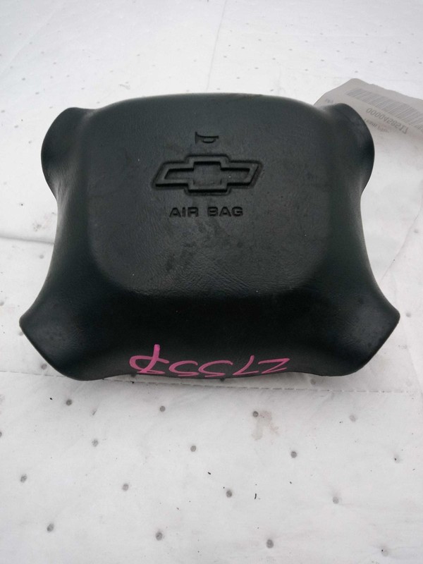 2002 Chevrolet Avalanche 1500 Airbag Tan OEM Used Part 186220 380K Mileage