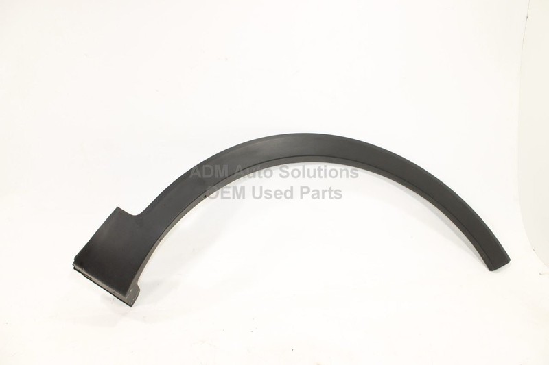 2016-2020 KIA SORENTO Front Right Passenger Side Fender Molding OEM 87712C6000