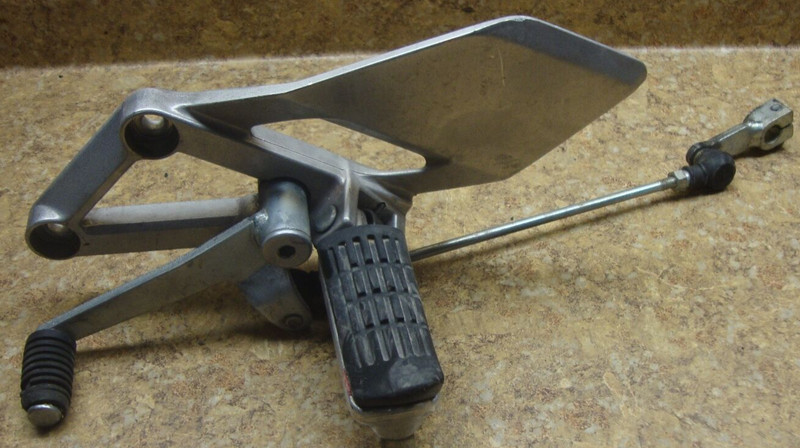 1997 Honda CBR600 F3 CBR 600 CBR600F3 600F Foot Peg Pedal Mount Left Shifter F11
