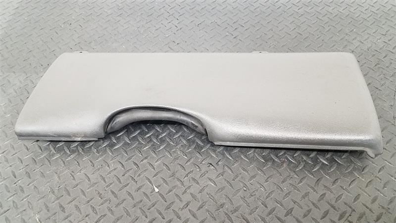 03-07 Chevrolet Silverado Driver Knee Trim Panel OEM 15207944