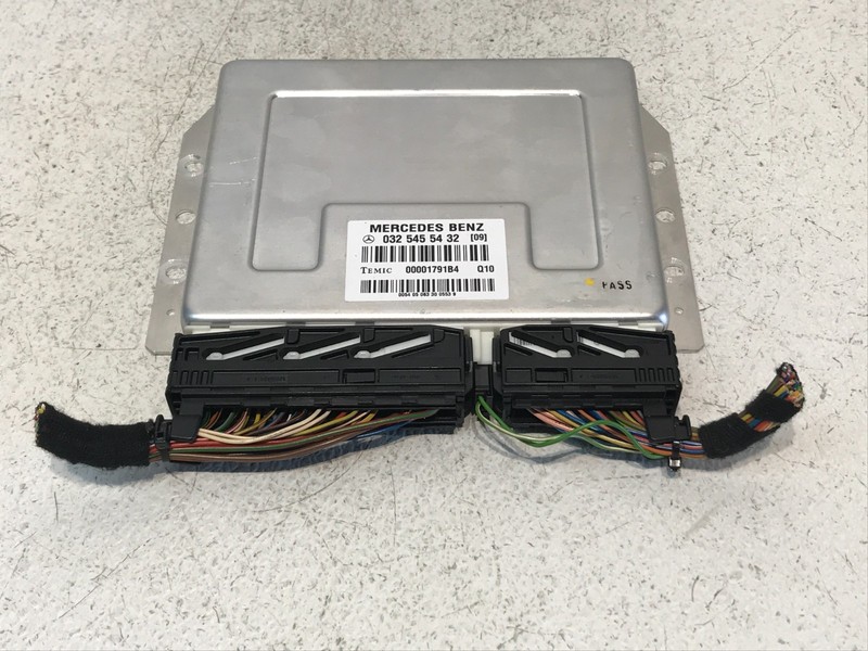 03-06 Mercedes SL500 R230 ABC Suspension Active Body Control Module OEM