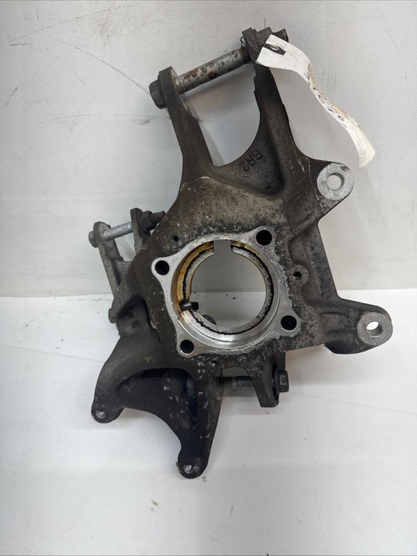 12-16 TESLA MODEL S REAR RIGHT PASSENGER SPINDLE KNUCKLE 31076 S26