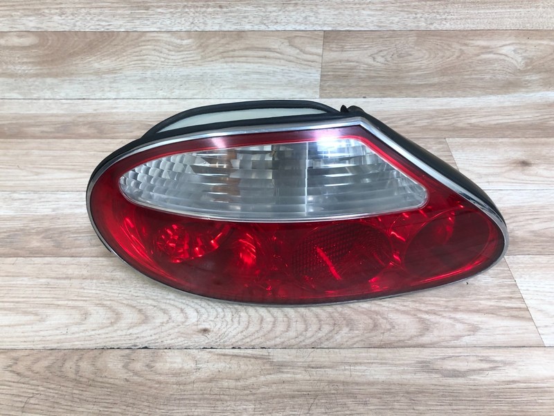 JAGUAR X100 XK8 XKR OEM REAR DRIVER SIDE CORNER TAILLIGHT TAILLAMP 01-06