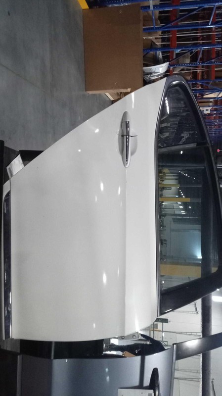 2015 KIA Cadenza Rear Right Door OEM 64675 Used 70k Miles - Fast Shipping