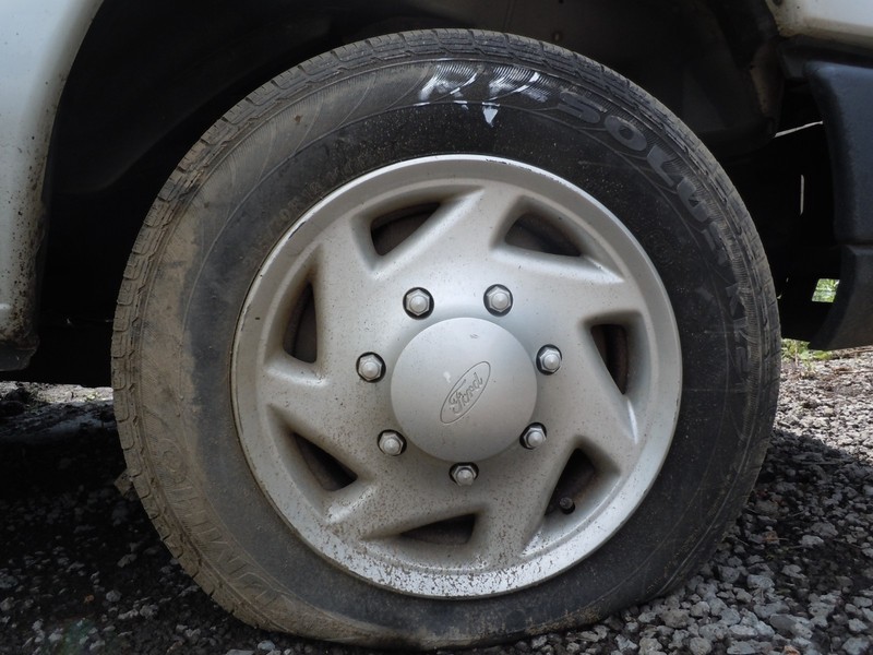2008 09 10 11 12 13 2014 Ford E-150 16x7 Steel Wheel Rim 4 Slots W/ Hub Cap OEM