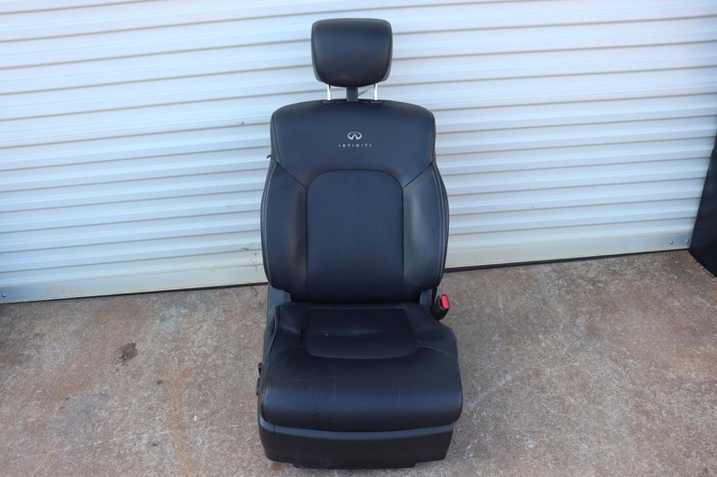 2011-2012 INFINITI QX56 FRONT RIGHT PASSENGER SEAT LEATHER BLACK W/ MONITOR OEM