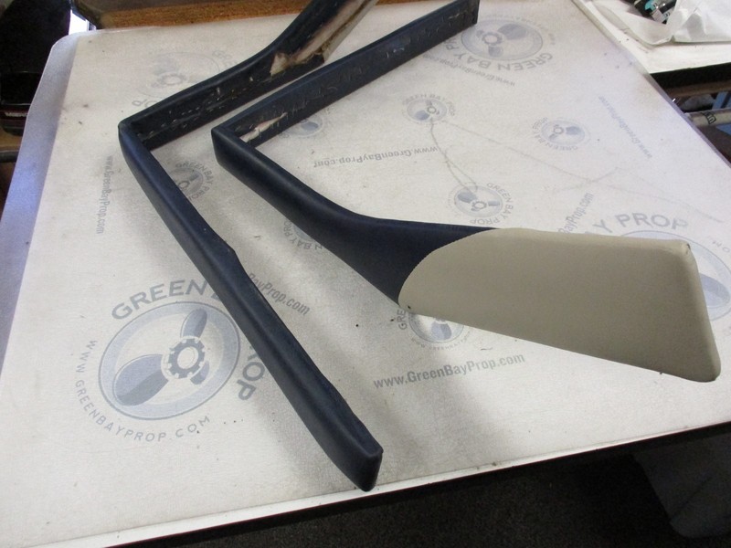 1996 Bayliner Capri Boat Dash Console Trim Pad Cushion Set