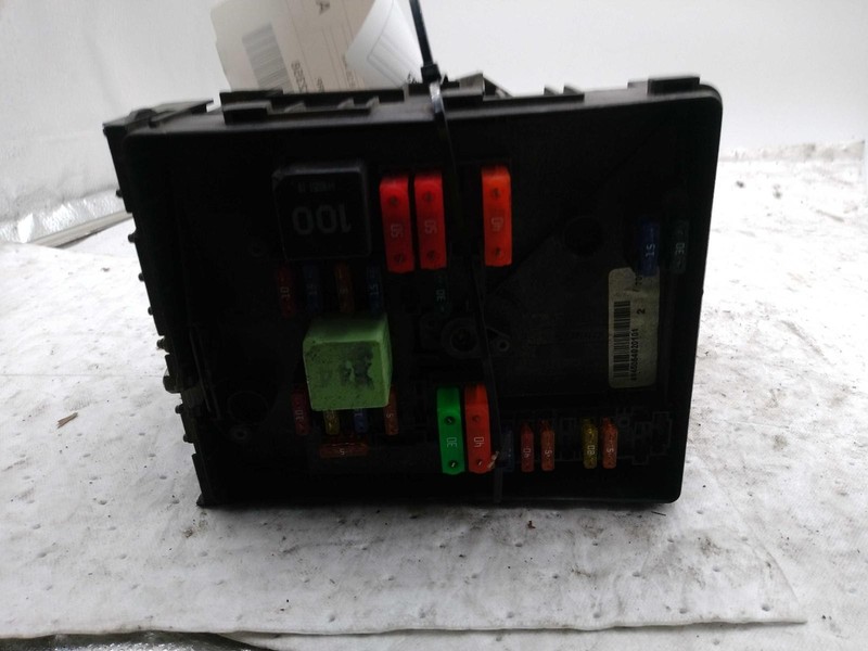 2009 Volkswagen Jetta Fuse Box OEM 1K0907361C Black 175K Miles - Warranty