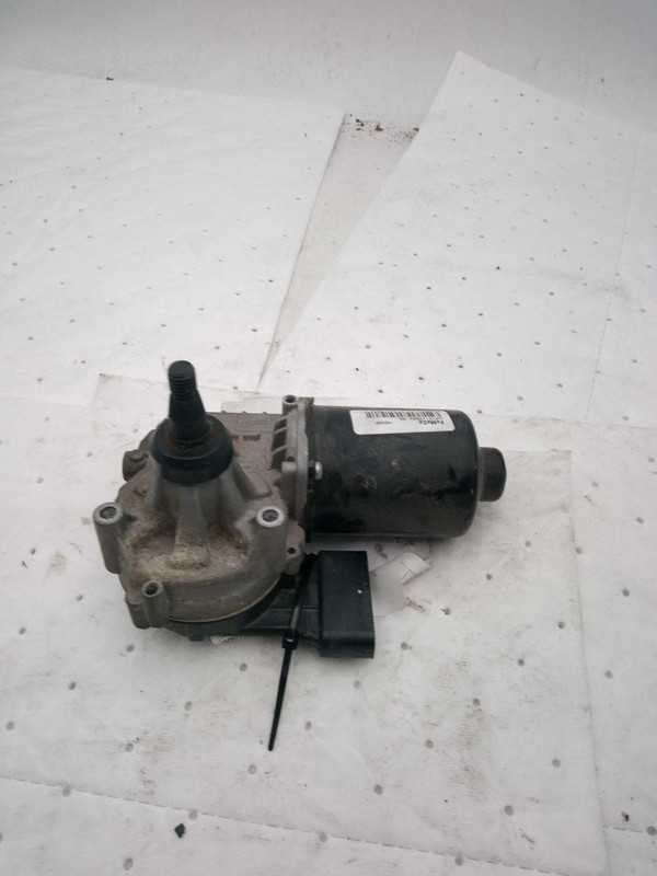 2017 Ford Fusion Wiper Motor OEM 176848 - 146K Miles - White - AS IS