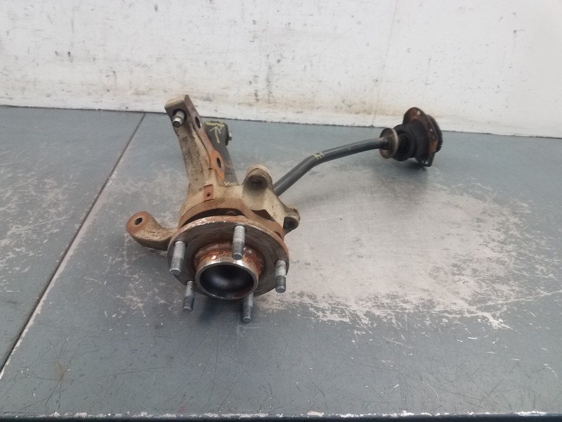 2006 Pontiac GTO Right Front Hub Knuckle Control Arm - Damage #1018 L5