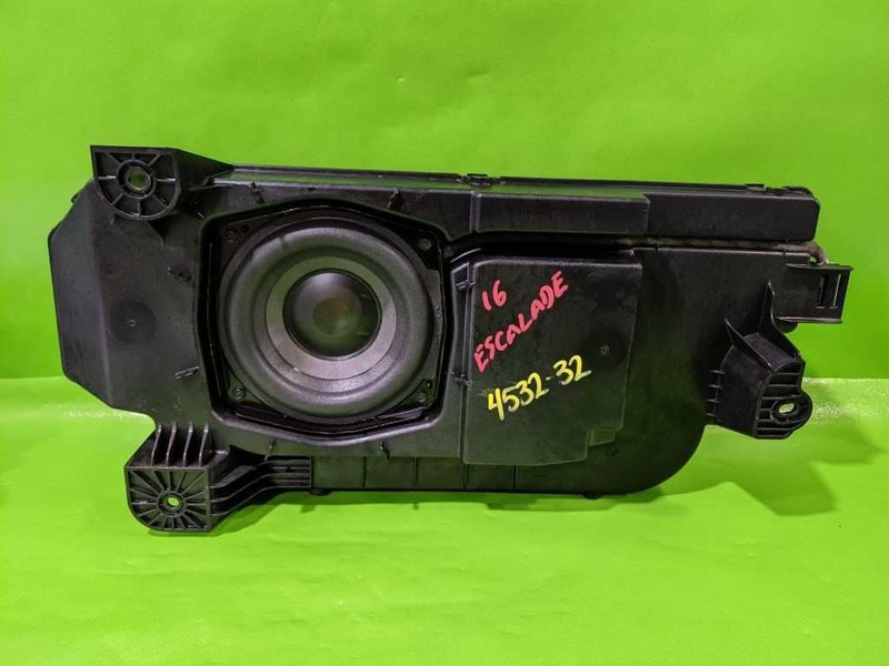 15-20 ESCALADE BOSE SUBWOOFER SPEAKER OEM 4532-32