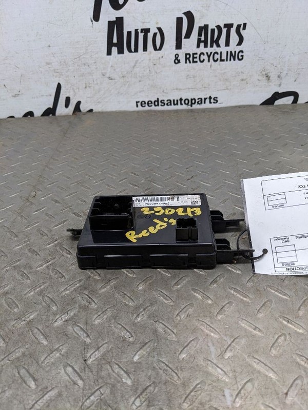Chassis ECM Temperature Below Dash Fits 15-17 200 1193952