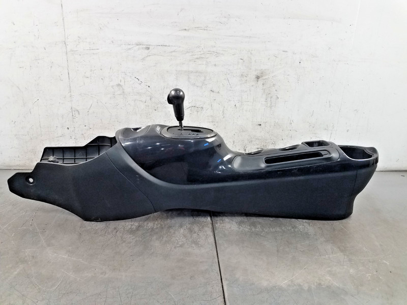 2014 Nissan Juke Nismo RS Center Console / Shifter #0361 V7