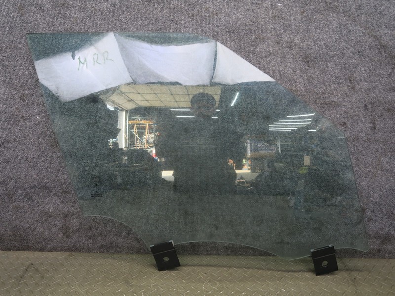 2014-2022 RANGE ROVER SPORT L494 FRONT RIGHT DOOR GLASS WINDOW