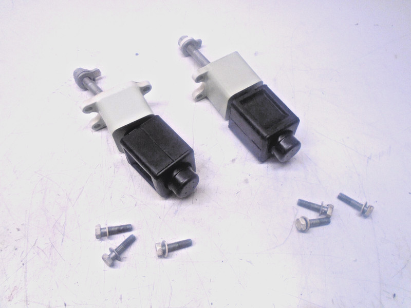CB3b Johnson 25 HP 4 Stroke Upper Mount Set Assembly PN 5032084 Cover 5034706