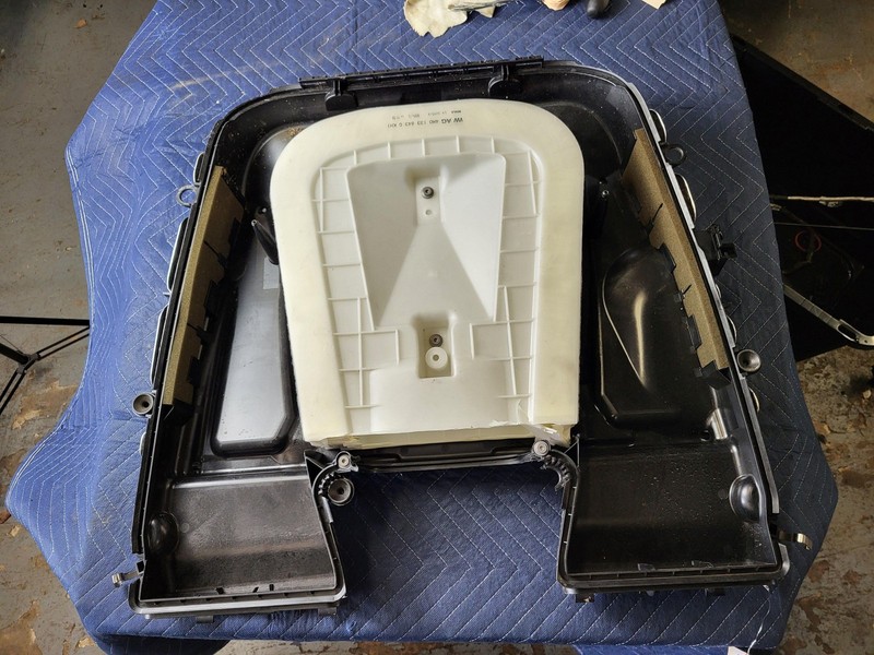 Used Oem Audi Engine Air Cleaner Housing Box for 2020-2025 SQ8 4.0L AWD