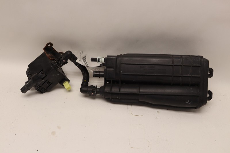 2018-2023 SUBARU CROSSTREK FUEL EVAPORATOR CHARCOAL VAPOR CANISTER OEM