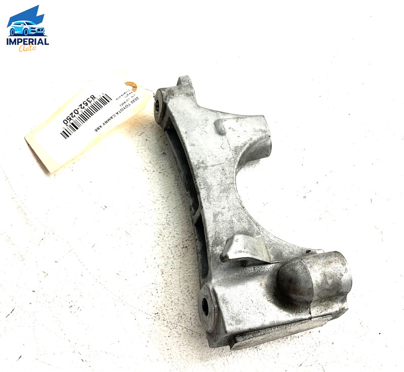 Toyota Camry XSE 2018-2023 Front Passenger Engine Mount Bracket Spacer OEM 1PCS