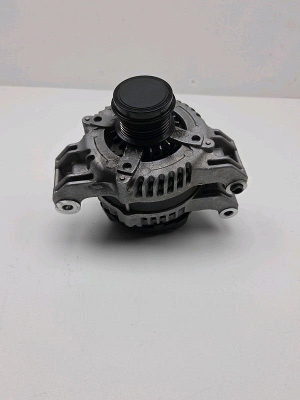 21-24 Jeep Grand Cherokee L Alternator Generator 3.6L 4x4 39k OEM 68408690AB