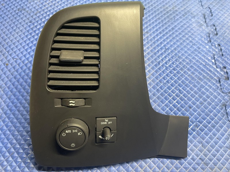 2007-2013 Silverado Sierra LH Left vent Dash Headlight Switch Bezel Trim OEM