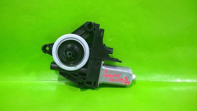 11-20 GRAND CHEROKEE PASSENGER RIGHT REAR WINDOW MOTOR OEM 4345-44