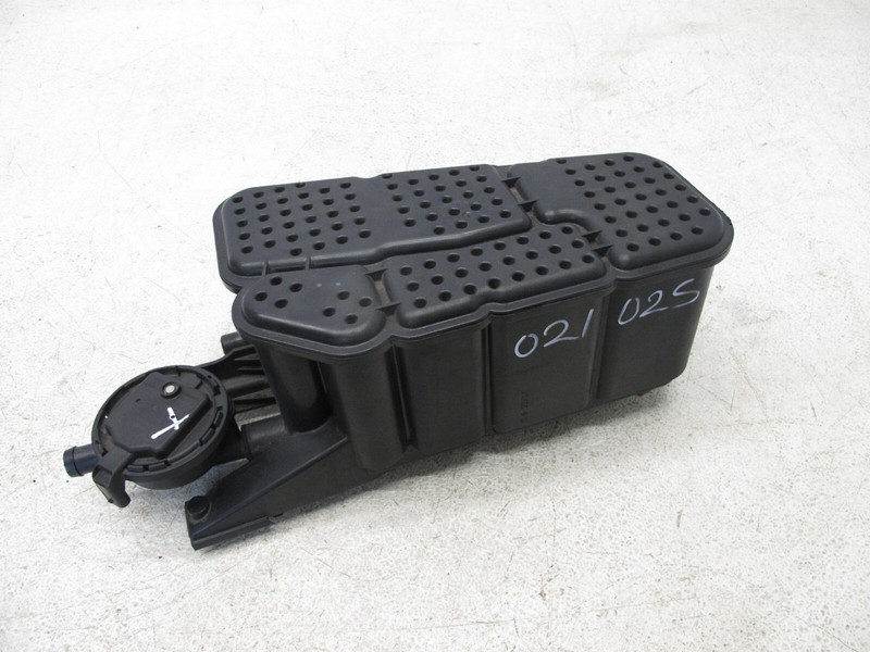 17-20 AUDI B9 A4 S4 SEDAN EVAP FUEL VAPOR CHARCOAL CANISTER OEM 021025