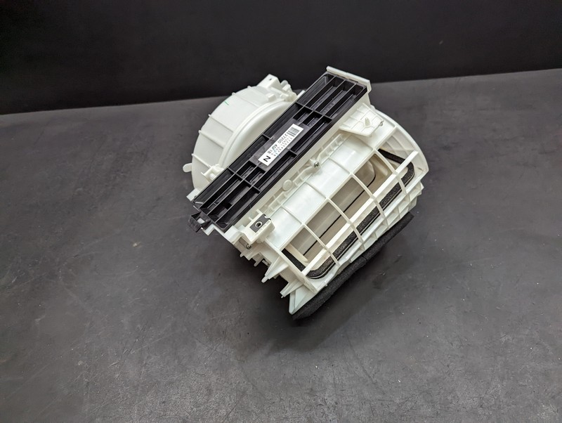HVAC Heater Blower Housing 2018 Infiniti Q50 27200-4GF1B 2016 2017 2019 - 2022