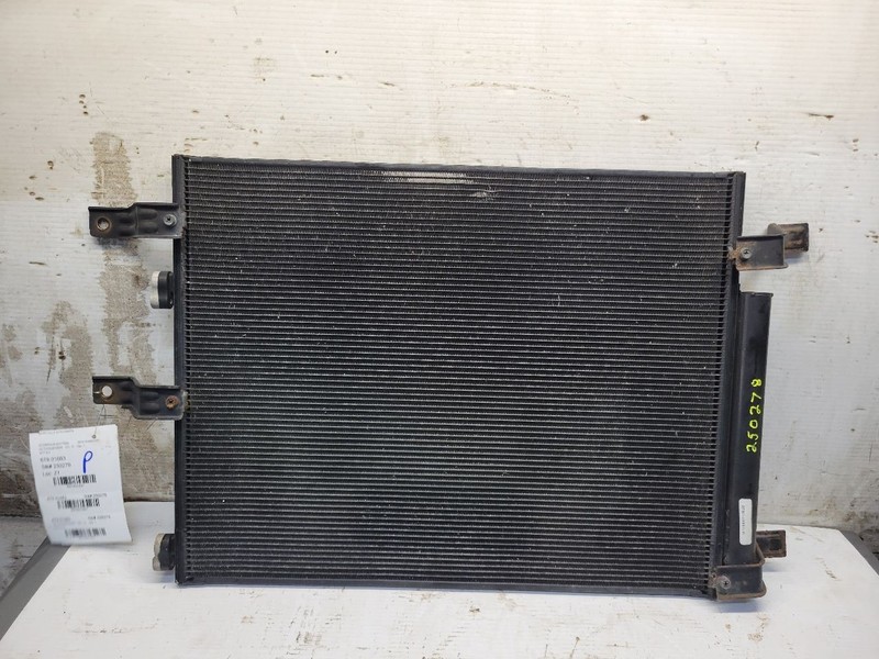 AC Condenser Fits 17-18 DODGE 2500 PICKUP 1631947