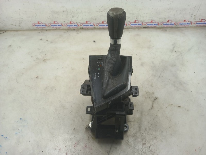 14 TOYOTA COROLLA AUTOMATIC TRANSMISSION SIFTER CVT-K313