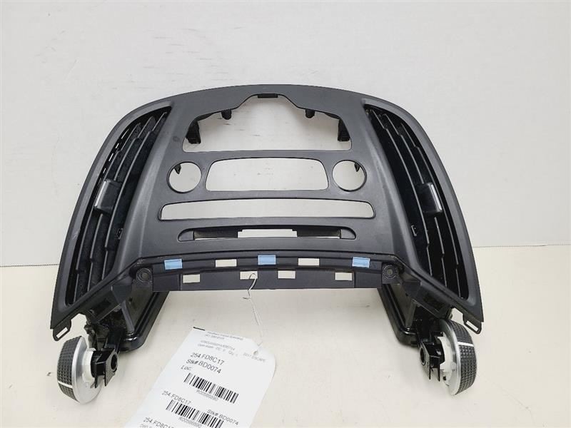 RADIO BEZEL FITS 2017 ESCAPE 566890