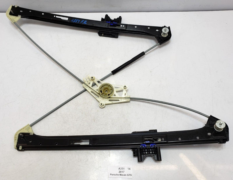 ✅15-18 OEM Porsche Macan GTS 95B Front Right Passenger Door Window Regulator 34k