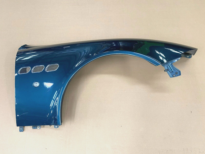 ⭐04-12 MASERATI QUATTROPORTE FRONT RIGHT PASS SIDE FENDER PANEL BLUE OEM LOT2340