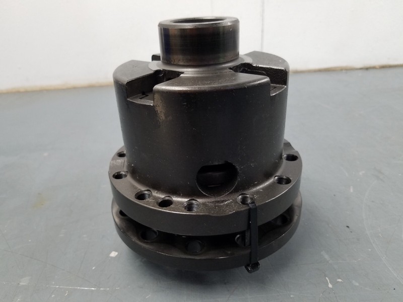 Lamborghini GallardoOEM Rear Differential Carrier #7649 B5