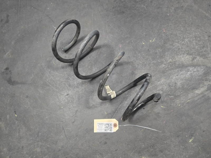 Front Left Coil Spring 2021 Toyota RAV4 48131-0R250 2019 2020 2022 2023 - 2025