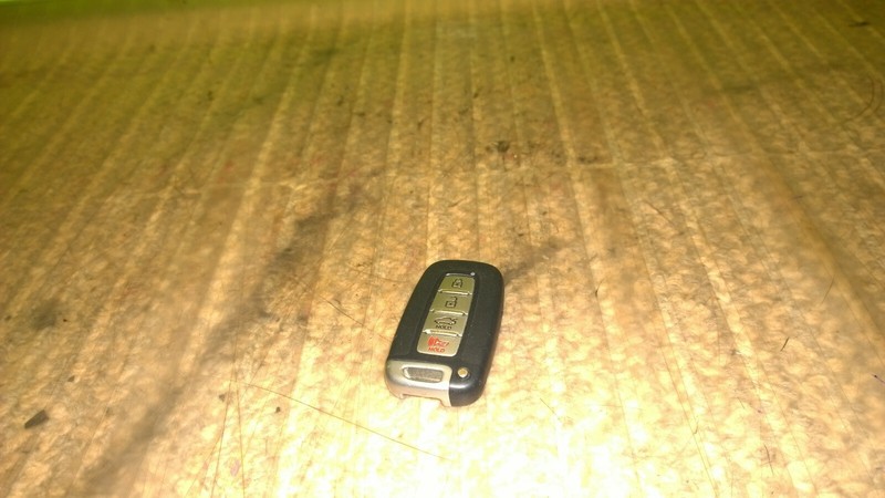 13 14 15 16 GENESIS COUPE 3.8 AT SMART KEY REMOTE KEY FOB OEM 1645-73