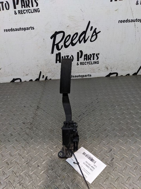 2008-2014 Chevrolet Express Van 3500 Accelerator Gas Pedal OEM, 15102576 1183719