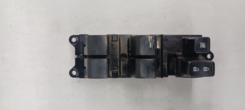 18-'20 MITSUBISHI ECLIPSE CROSS Front Door Switch driver lock window OEM
