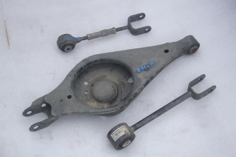 2015 FORD EXPLORER LEFT DRIVER SIDE REAR LOWER CONTROL ARMS 3.5L NON-TURBO FWD
