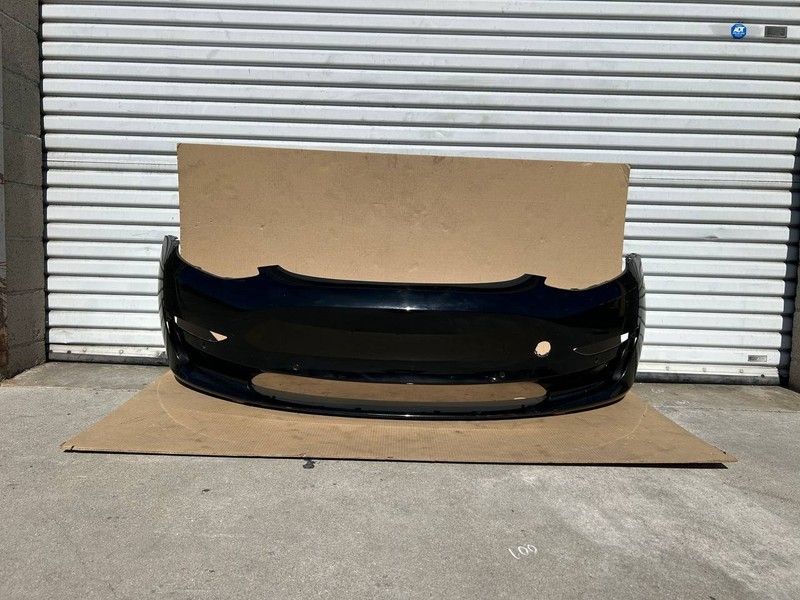 ✅2017-2023 Tesla Model 3 Front Bumper Cover OEM /broken