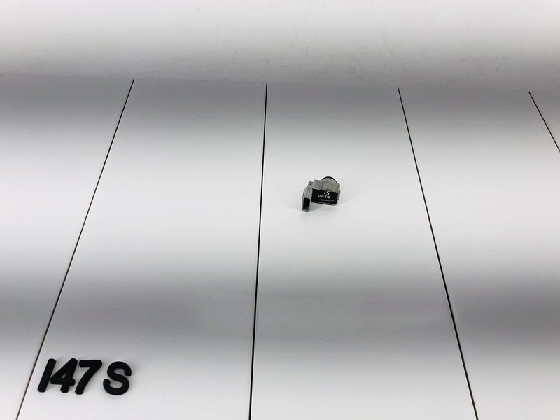 14-17 HYUNDAI VELOSTER BUMPER COVER PARKING DISTANCE ULTRASONIC SENSOR OEM