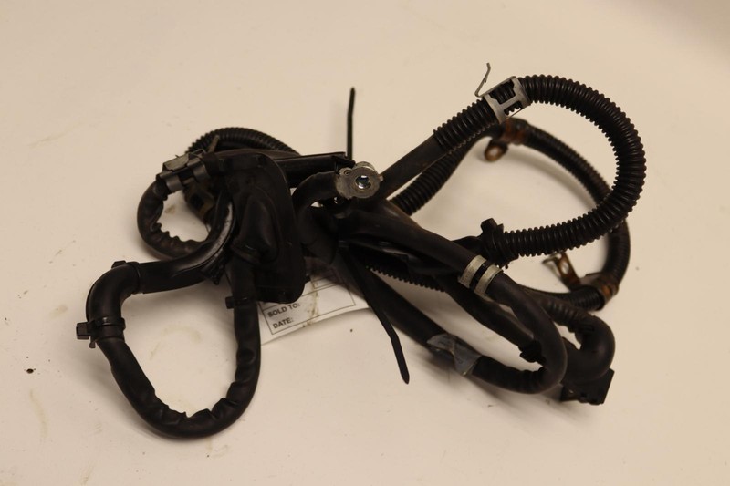 2012-2018 MERCEDES CLS550 W218 ALTERNATOR TO STARTER POSITIVE CABLE WIRE