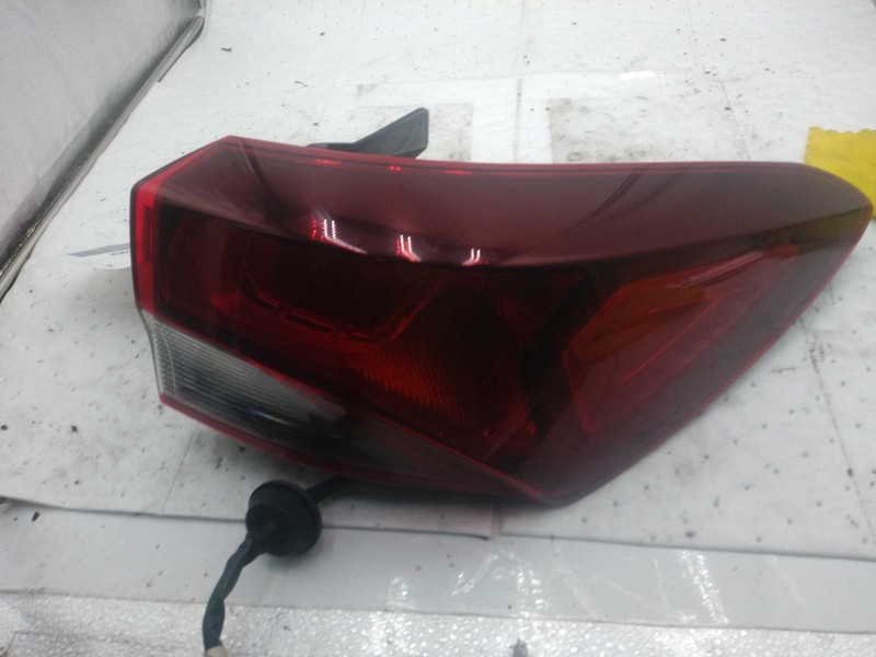 2021 Chevrolet Trailblazer Right Tail Light Assembly Grey OEM Used 146K Miles