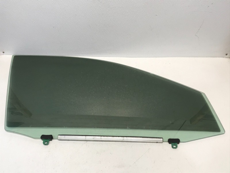 06-08 LEXUS XU30 RX400h FRONT RIGHT PASSENGER DOOR GLASS WINDOW OEM