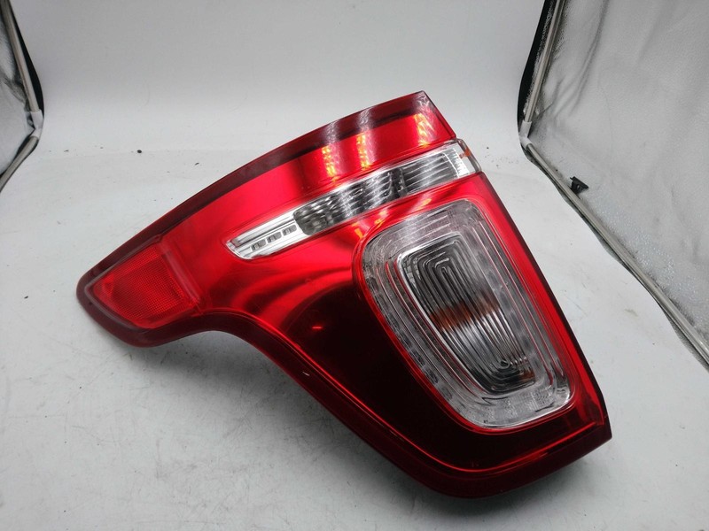 Used Left Tail Light Assembly fits: 2013 Ford Explorer w/o police package red le
