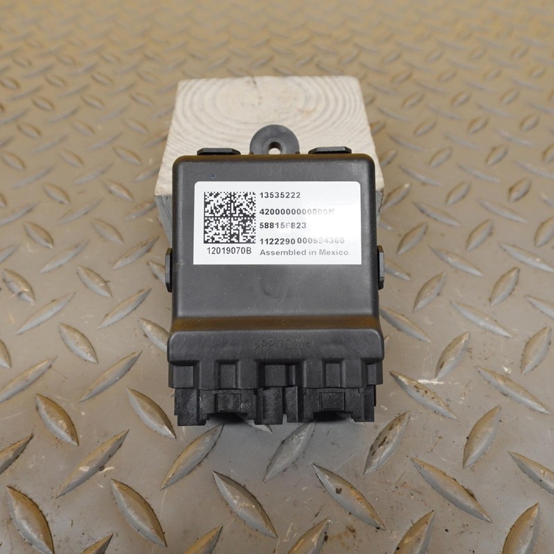2019-2025 CHEVROLET SILVERADO 1500 FRONT RIGHT SEAT HEAT CONTROL MODULE OEM