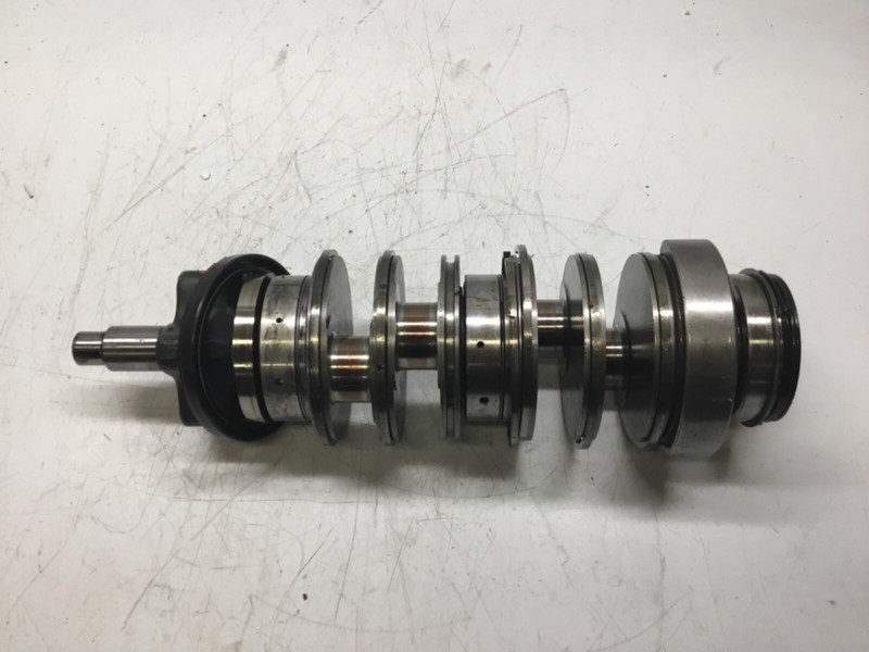 Z4 Johnson Evinrude 115 HP 2 Stroke Crankshaft Assembly PN 0439568 1995 & up