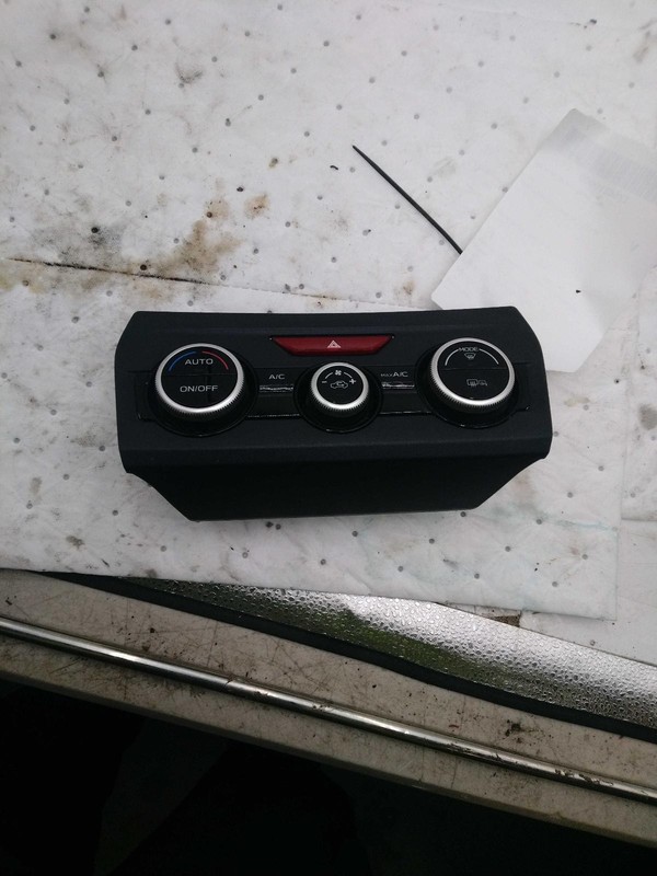 2019 Subaru XV Crosstrek A/C Selector Switch OEM Black 72311FL730 75K Miles